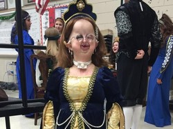 Punya Kelainan Genetik, Wanita 20 Tahun Terperangkap di Tubuh Anak-anak