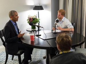Akrab dengan Obama, Pangeran Harry Undang ke Pernikahannya?