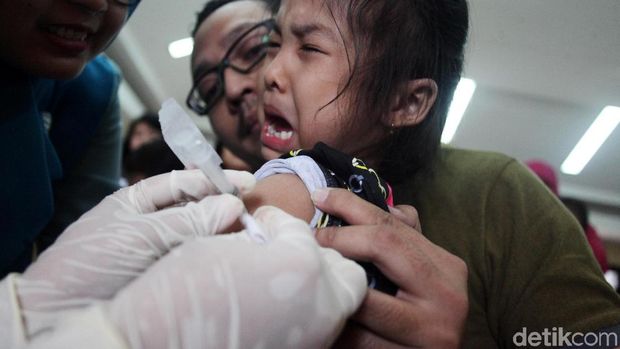 Bun, Tak Perlu Khawatir Ketika si Kecil Diberi Vaksin MR