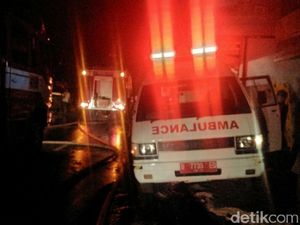Api Masih Menyala di SPBU Jagakarsa, Ambulans Disiagakan