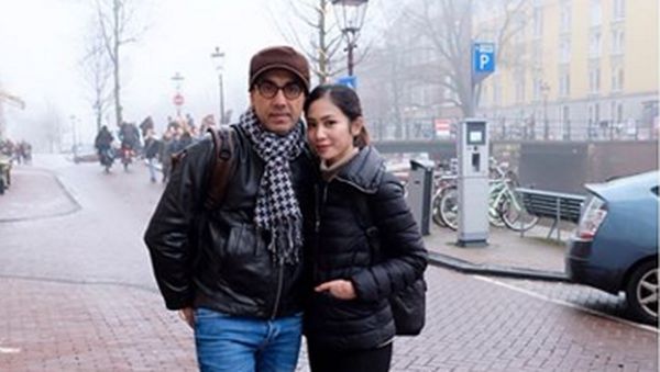 Vanessa Surya Kekasih Glenn Fredly, Kemesraan Bunga Zainal dan Sukhdev Singh