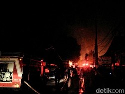 Pertamina Investigasi Sebab Terbakarnya Truk Tangki di SPBU Jagakarsa