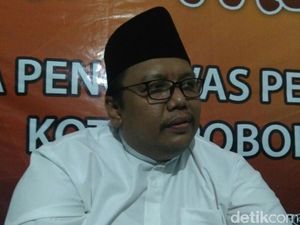 Bawaslu Jatim Ajak Santri Awasi Politik Uang dan Berfikir Rasional