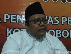 Bawaslu Jatim Ajak Santri Awasi Politik Uang dan Berfikir Rasional