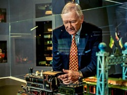 Menyandang Nama Porsche, Peter Porsche Lebih Pilih Kereta Api