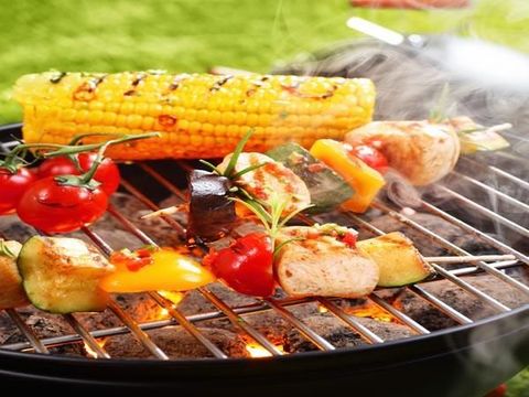 5 Tips Masak Barbeque Sederhana untuk Rayakan Tahun Baru di Rumah