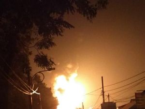 SPBU di Jagakarsa Terbakar, 13 Damkar Diterjunkan SPBU di Jagakarsa Terbakar, 13 Damkar Diterjunkan