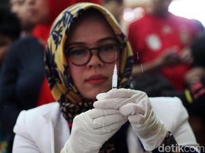 4 Vaksin yang Sempat Bikin Heboh Karena Dipertanyakan Kehalalannya 4 Vaksin yang Sempat Bikin Heboh Karena Dipertanyakan Kehalalannya