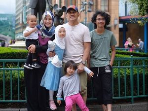 Zaskia Mecca Ucap Alhamdulillah Anak-Anaknya Tak Sulit Diajarkan Puasa Zaskia Mecca Ucap Alhamdulillah Anak-Anaknya Tak Sulit Diajarkan Puasa