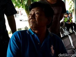 Tersipu Malu Hasil Urine Warna Hijau, Begini Reaksi Sopir Truk