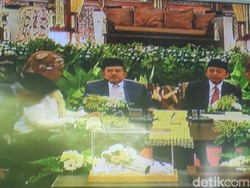 JK dan Boediono Ucapkan Selamat Kepada Kedua Mempelai