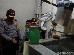 Home Industry Arak Jowo di Pasuruan, Begini Reaksi Polisi
