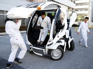 Futuristik! Mobil Ini Terinspirasi dari Anime Gundam Futuristik! Mobil Ini Terinspirasi dari Anime Gundam
