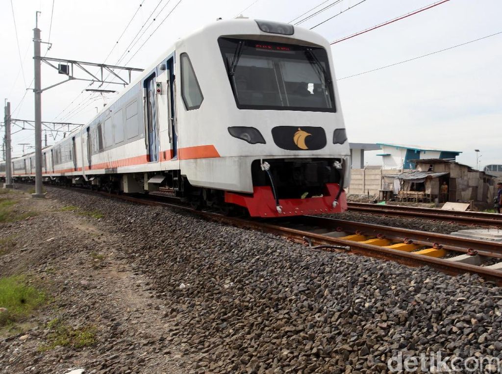 Kereta Bandara Soetta Cuma Sampai Stasiun Batu Ceper Kereta Bandara Soetta Cuma Sampai Stasiun Batu Ceper