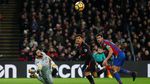 Alexis Sanchez Bersinar di Selhurst Park