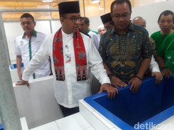 Anies: Jangan Rayakan Tahun Baru dengan Cara Berisiko!
