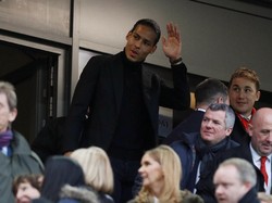 Van Dijk Bertekad Menangi Trofi di Liverpool
