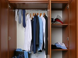 Jadilah Pria Idaman yang Selalu Memperhatikan Kebersihan Pakaian