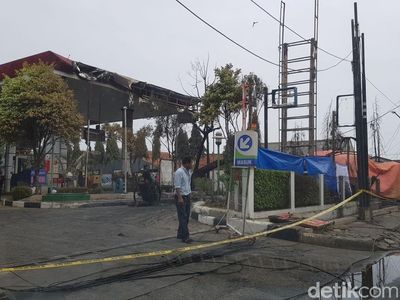 Penampakan SPBU Jagakarsa yang Ditutup Usai Kebakaran Truk Tangki