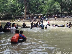 Sempat Diterjang Air Bah, Objek Wisata Bantimurung Ramai Liburan Tahun Baru