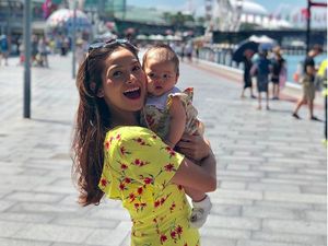 Happy Mom, Acha Septriasa