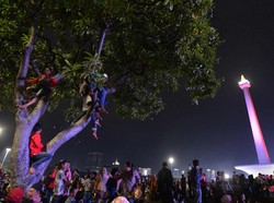 11 Pemburu Malam Tahun Baru di Monas Tepar