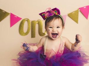 Foto-foto Bayi Ini Bisa Bikin Malam Tahun Baru Makin Menyenangkan