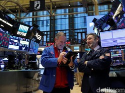 Uji Coba Vaksin Disetop, Wall Street Langsung Anjlok