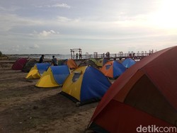 Malam Tahun Baru di Makassar, Ada Camping Beach Party