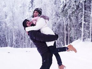 Cihuy! Natasha Rizki dan Desta Happy Banget di Tengah Salju