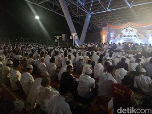 Malam Pergantian Tahun di Makassar Diisi Zikir dan Doa Bersama