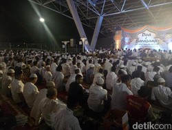 Malam Pergantian Tahun di Makassar Diisi Zikir dan Doa Bersama