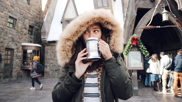 Foto: Wanita Tercantik di Tahun 2017 dan Liburannya