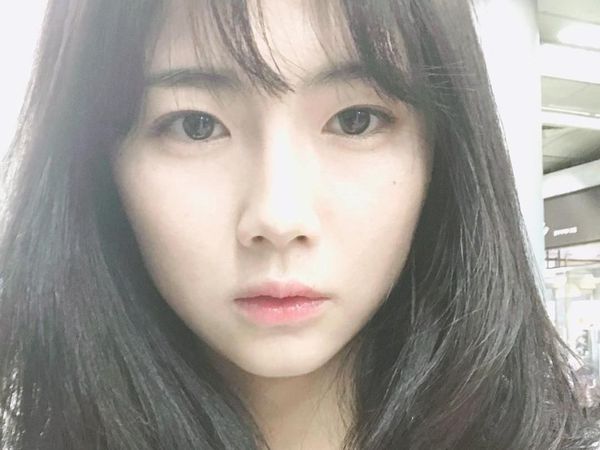 Foto: Si Imut Lee Mina yang Jago Sepak Bola