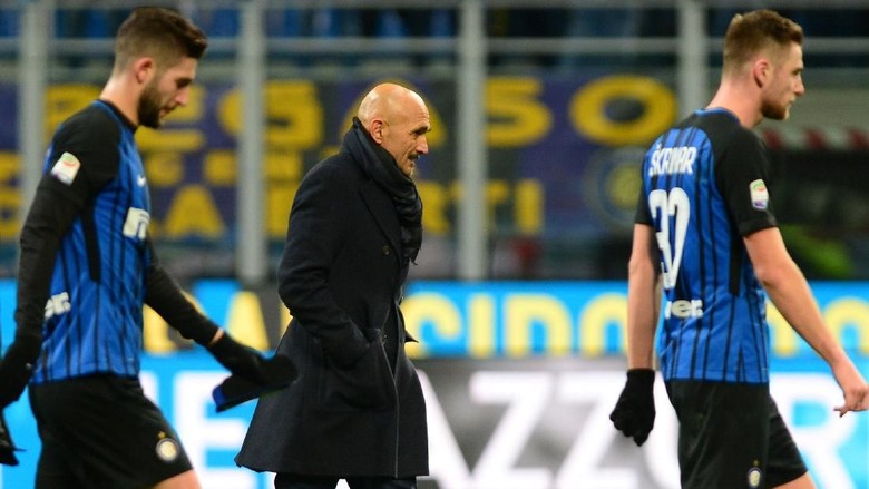 Moratti Merasa Tertipu dengan Performa Inter di Musim Ini Moratti Merasa Tertipu dengan Performa Inter di Musim Ini