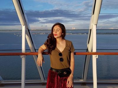 Anak Sudah Kuliah, 6 Mama Cantik Ini Awet Muda