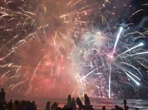 Petaka Kembang Api di Pantai Australia Meledak Sebelum Waktunya