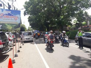 Arus Balik Libur Tahun Baru, Puncak Arah Jakarta Macet