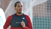 Van Dijk pun resmi mengikuti latihan perdana di Liverpool. (Foto: Twitter @LFC)