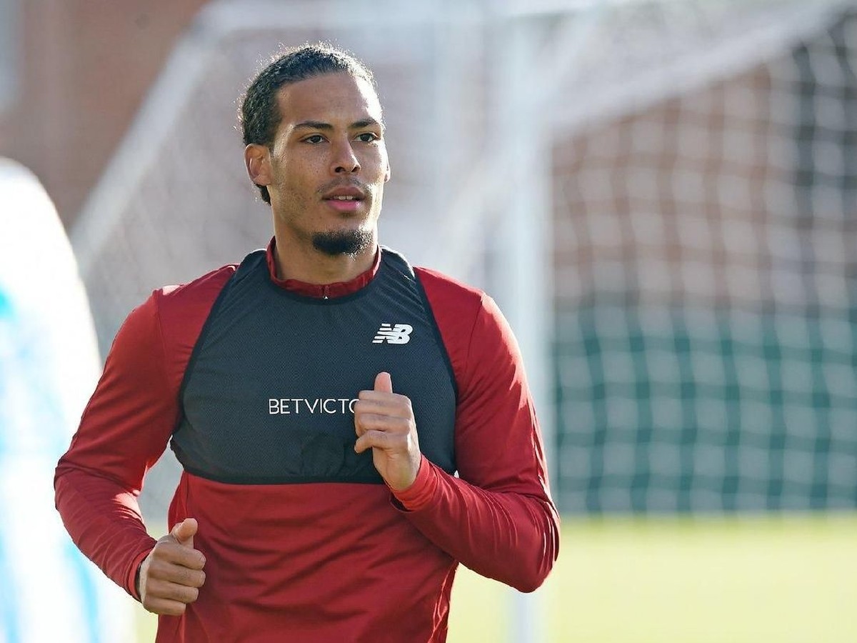 Bek anyar Liverpool, Virgil Van Dijk (Foto: Twitter @LFC)