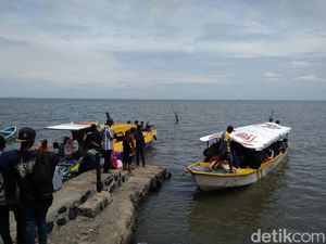 Ini Pantai dengan Hiu Tutul yang Didatangi Menteri Susi Ini Pantai dengan Hiu Tutul yang Didatangi Menteri Susi
