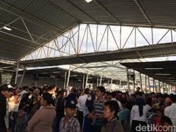 Libur Tahun Baru, Penumpang di Stasiun Bogor Membeludak
