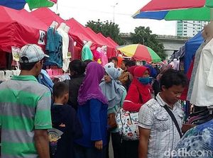 Mau Belanja di PKL Tanah Abang? Ini Lho Daftar Harganya
