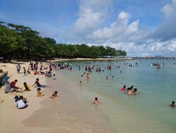 Pantai Tanjung Lesung yang Masih Asyik Buat Seru-seruan