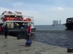 Cuaca Buruk, Ratusan Wisatawan Terdampar di Kepulaun Seribu