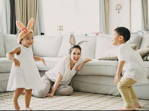 Mengintip Kebersamaan Cathy Sharon dan Dua Buah Hatinya Mengintip Kebersamaan Cathy Sharon dan Dua Buah Hatinya