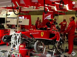 Bisakah Mesin F1 Dicangkok ke Mobil Biasa?