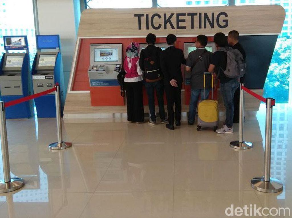 Jangan Lupa! Beli Tiket Kereta Bandara Soetta Non Tunai Jangan Lupa! Beli Tiket Kereta Bandara Soetta Non Tunai