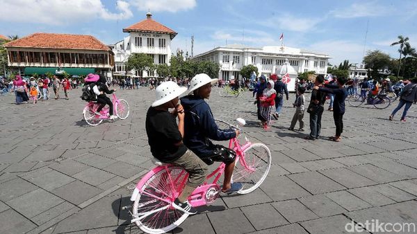 Berwisata Menyelusuri Sejarah di Kota Tua