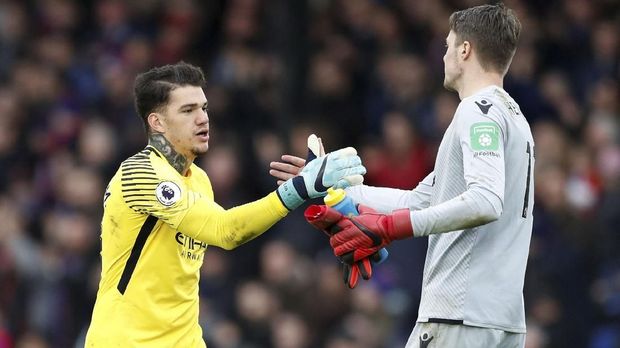 Ederson bisa dimainkan Josep Guardiola dalam laga final melawan Arsenal jika ingin juara Piala Liga.